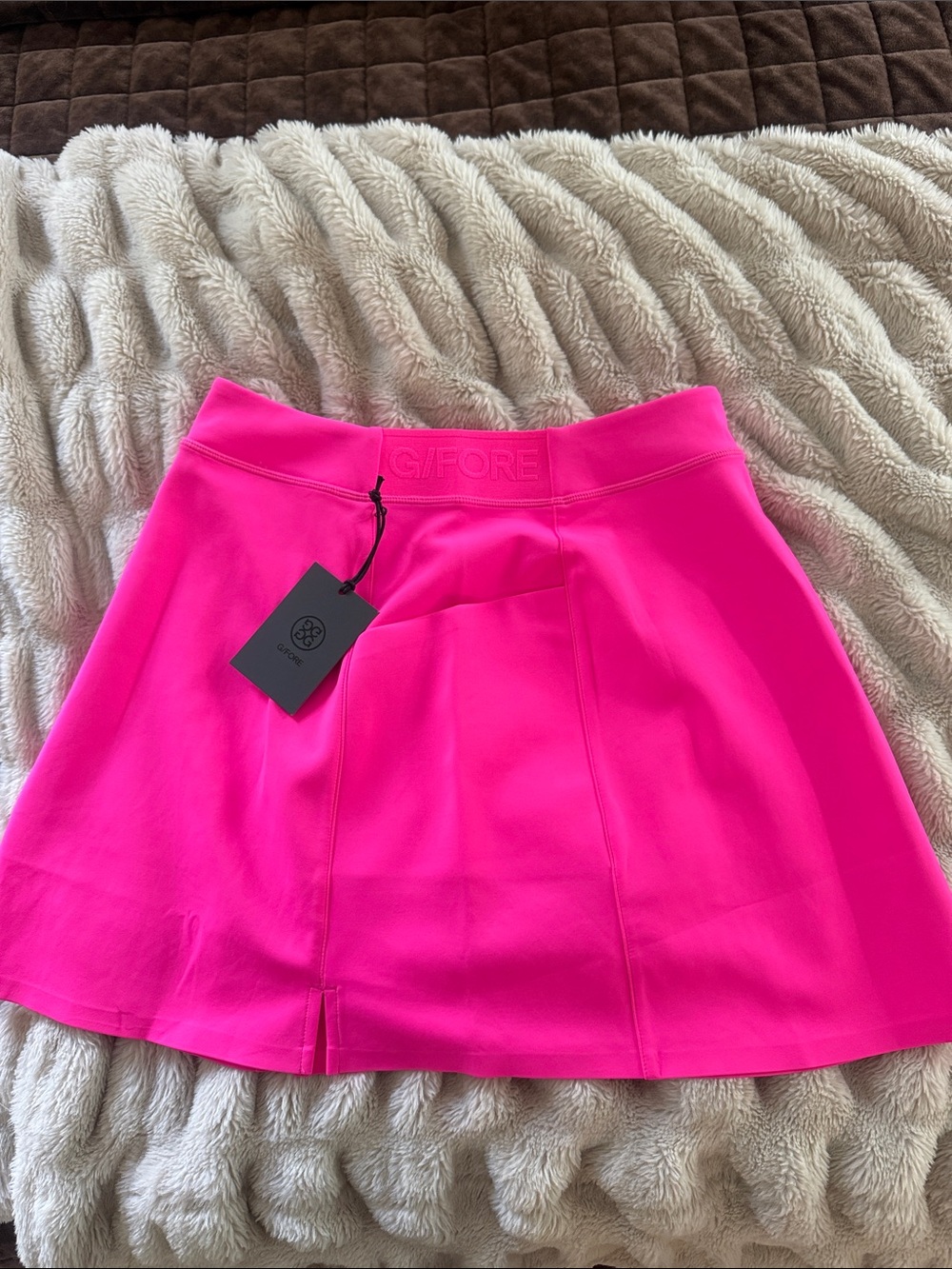 G/FORE Women’s Neon Pink Athletic Skirt - Picture 5 of 9